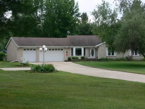 9843 Jesters Row, Roscoe, IL 61073