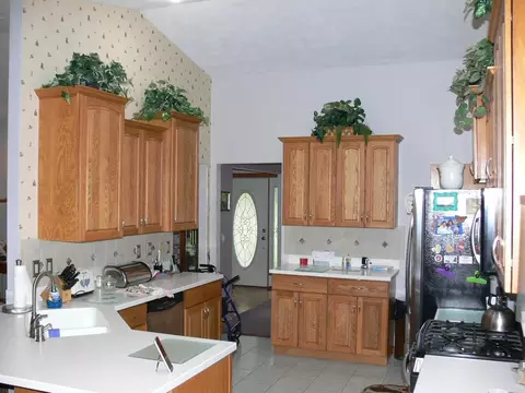 Kitchen - 9843 Jesters Row, Roscoe, IL 61073 photo 1 of 3