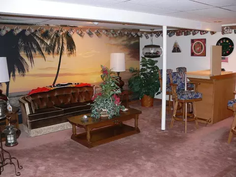Living - 9843 Jesters Row, Roscoe, IL 61073 photo 3 of 3