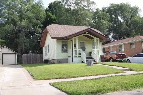 3307 Parkside Ave, Rockford, IL 61101