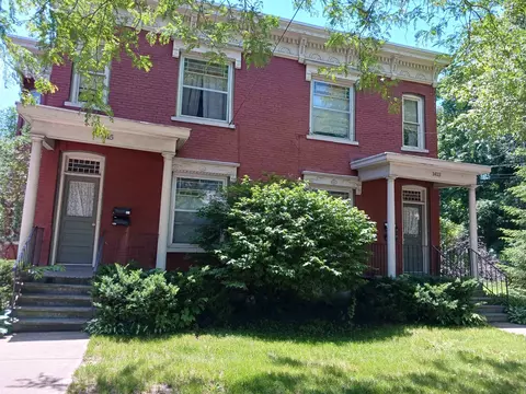 1413 Charles St, Rockford, IL 61104