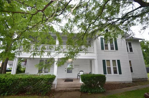 708 Fulton Ave, Rockford, IL 61103