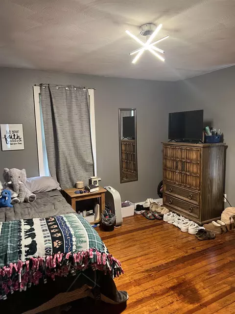 Bedroom - 304 N Lee St, Davis, IL 61019 photo 1 of 2