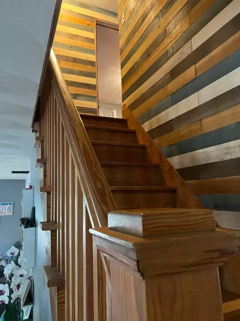 Entry Way - 304 N Lee St, Davis, IL 61019 photo 1 of 1