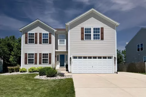 2770 Huntington Dr, Belvidere, IL 61008