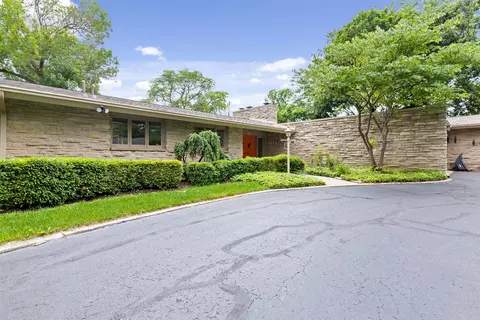 2211 Rock Ter, Rockford, IL 61103