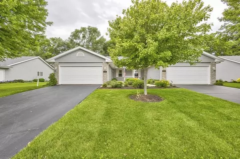 13884 Beulah Dr, Rockton, IL 61072