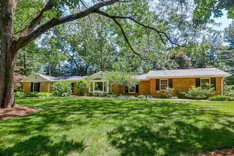 2659 Hickory Ave, Rockford, IL 61114