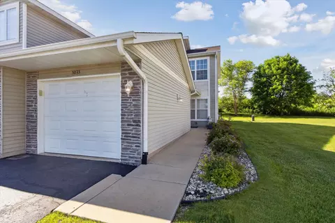5035 Diane Ct, Rockford, IL 61108