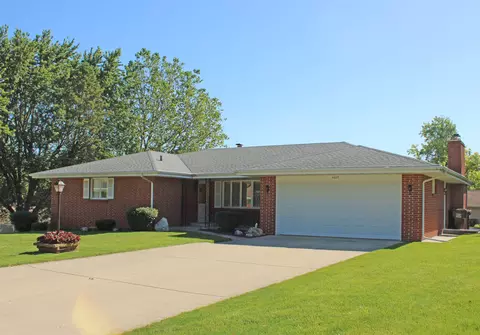 4620 Sequoia Cir, Rockford, IL 61108