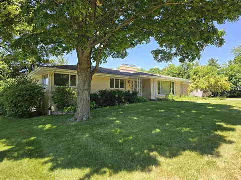 4304 Marsh Ave, Rockford, IL 61114
