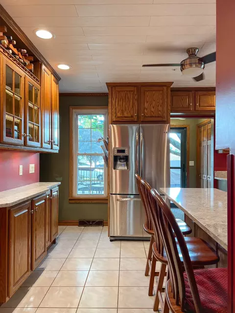 302 E 4th St, Byron, IL 61010 photo 17