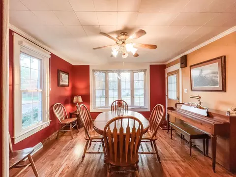 302 E 4th St, Byron, IL 61010 photo 16