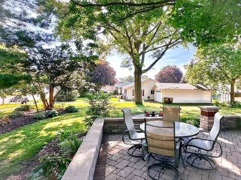 302 E 4th St, Byron, IL 61010 photo 8