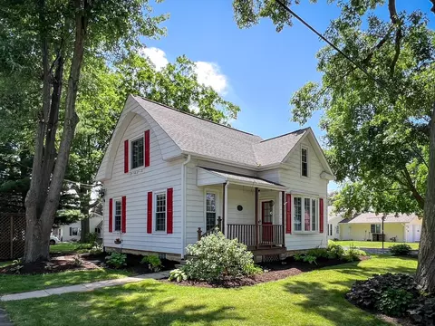 302 E 4th St, Byron, IL 61010 photo 3