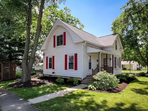 302 E 4th St, Byron, IL 61010 photo 4