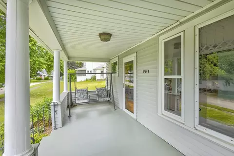 904 N Second St, Ashton, IL 61006 photo 2