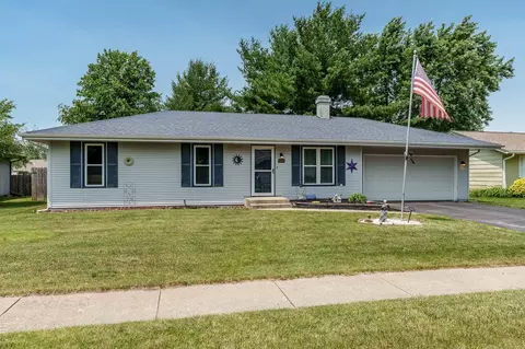8202 Eddington Dr, Machesney Park, IL 61115
