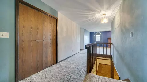 Entry Way - 9844 N 2nd St, Roscoe, IL 61073 photo 1 of 3
