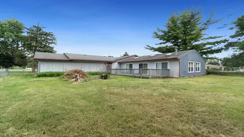 Exterior - 9844 N 2nd St, Roscoe, IL 61073 photo 9 of 9