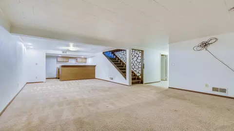 Living - 9844 N 2nd St, Roscoe, IL 61073 photo 7 of 7