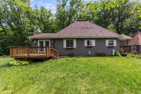 7700 Shirley Rd, Cherry Valley, IL 61016