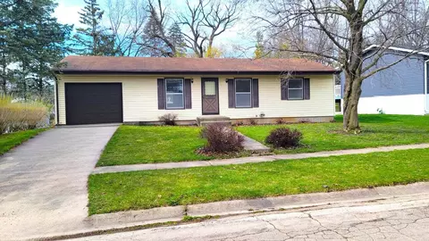 1713 Revere St, Freeport, IL 61032