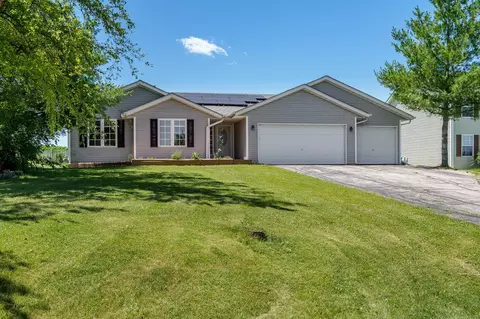 1903 Lorimar Dr, Durand, IL 61024 photo 2