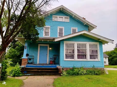 1336 Elm St, Rockford, IL 61102