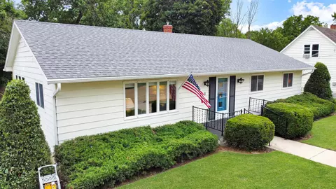 11 E Division, Shannon, IL 61078 photo 30