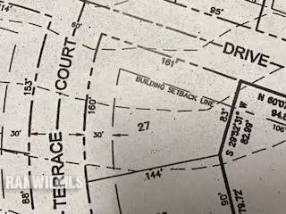 215 Oak Terrace Ct, Lena, IL 61048