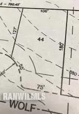 510 Wolf Hollow Dr, Lena, IL 61048