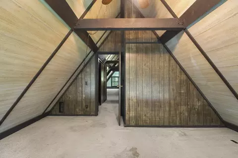 Entry Way - 437 Lockwood Rd, Lake Summerset, IL 61019 photo 3 of 3