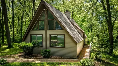 Exterior - 437 Lockwood Rd, Lake Summerset, IL 61019 photo 3 of 3