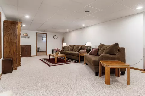 9942 Prairie Willow Pl, Roscoe, IL 61073 photo 35