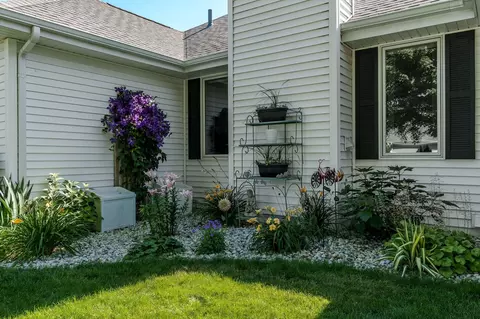 9942 Prairie Willow Pl, Roscoe, IL 61073 photo 47