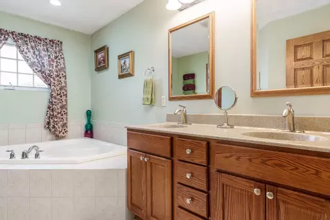 9942 Prairie Willow Pl, Roscoe, IL 61073 photo 26