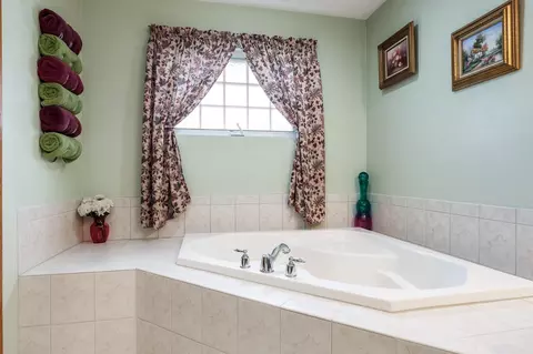 9942 Prairie Willow Pl, Roscoe, IL 61073 photo 27