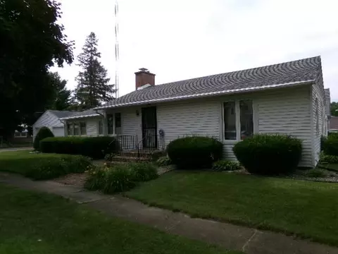 1530 W Hurd, Freeport, IL 61032