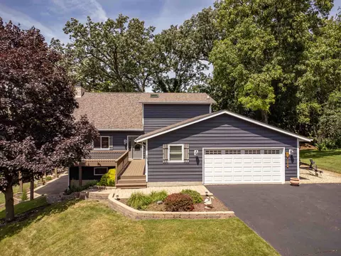 1-143 Perry Ct, Lanark, IL 61046 photo 8