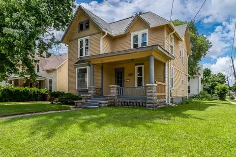 328 Longwood, Rockford, IL 61107