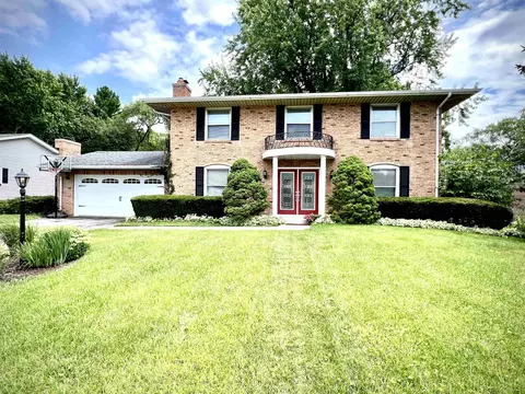 3165 Spring Lake Dr, Rockford, IL 61114