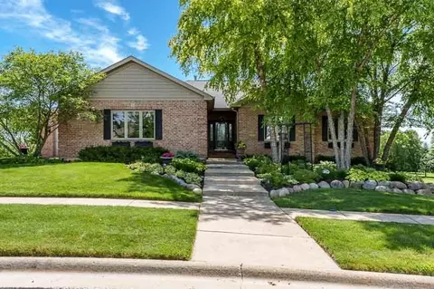 12559 Skye Dr, Loves Park, IL 61111