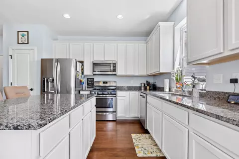 1214 Persimmon Dr, Genoa, IL 60135 photo 9
