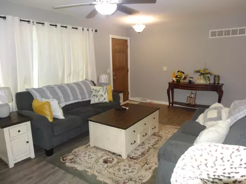 Living - 1113 W Blackhawk Dr, Byron, IL 61010 photo 2 of 2