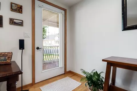 420 Jackson St, Pecatonica, IL 61063 photo 9