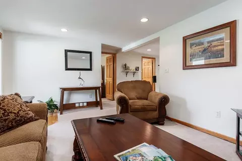 420 Jackson St, Pecatonica, IL 61063 photo 12