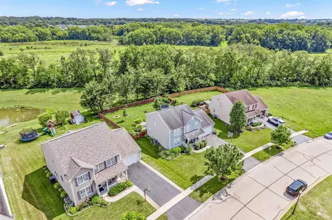 View/Area - 618 Stearn Dr, Genoa, IL 60135 photo 3 of 12