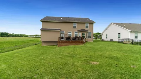 736 Biscayne Pl, Roscoe, IL 61073 photo 34