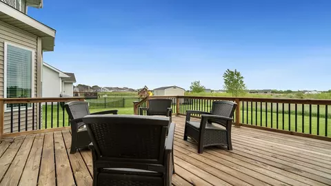736 Biscayne Pl, Roscoe, IL 61073 photo 32